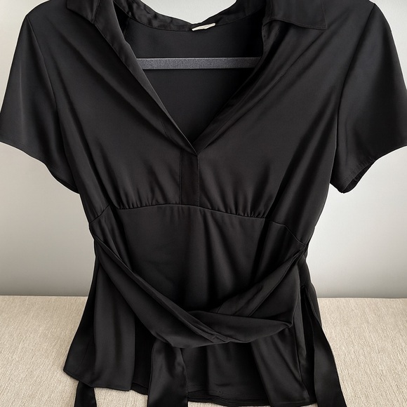 Ann Taylor’ Black Wrap Blouse Size 14 – Short Sleeve Tie Waist Top Made in China - Picture 9 of 13